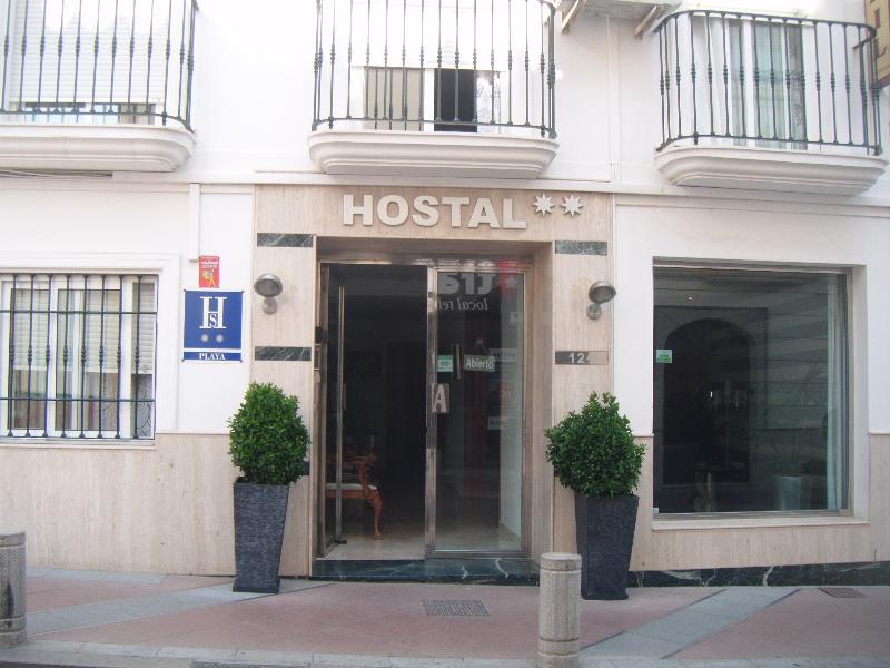 Abril Nerja Hotel Exterior photo